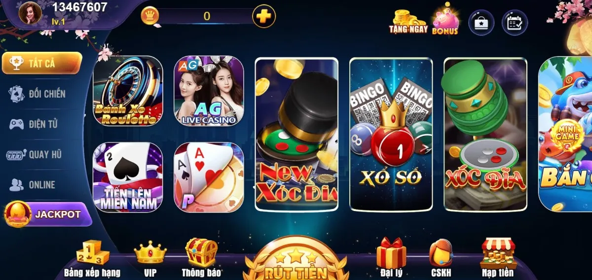 Giao diện cổng game 8US trên màn hình điện thoại