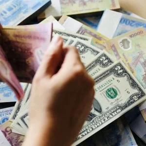Cổng game đầu tiên có trụ sở đổi tiền mặt